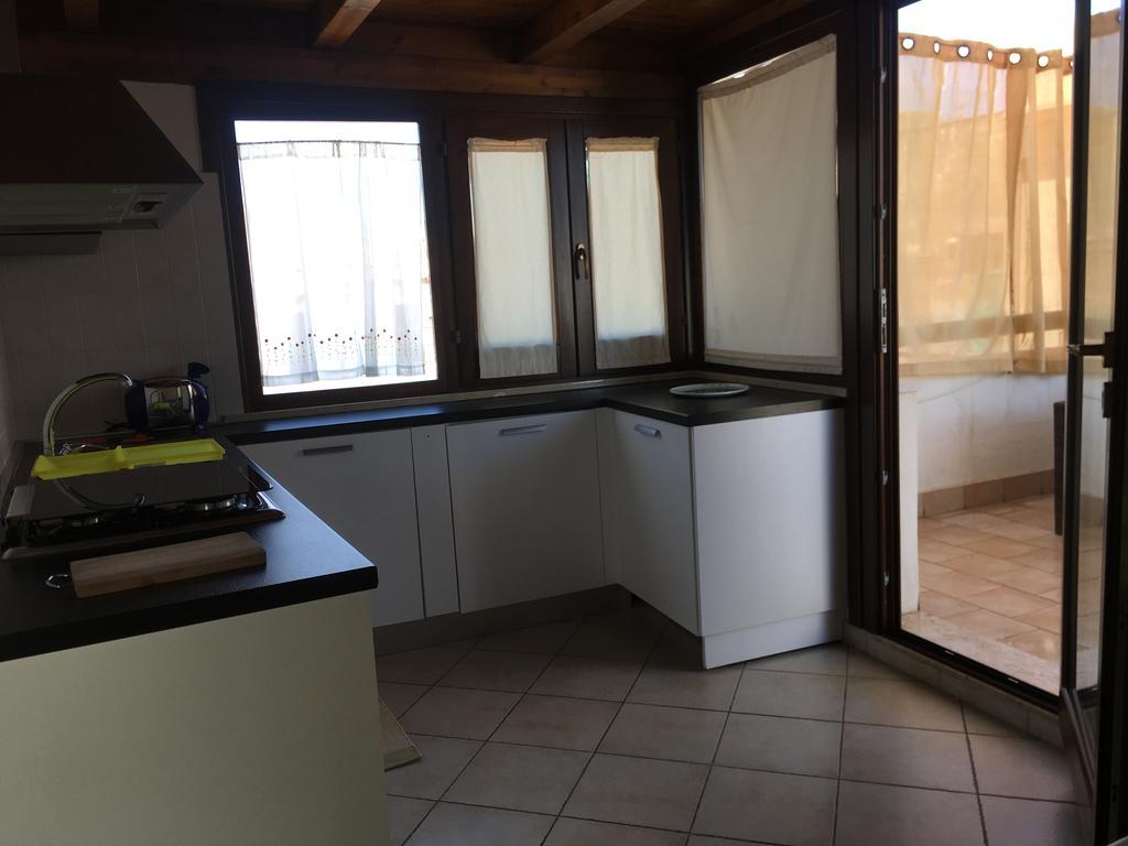 דירות טרפאני Mansarda Con Terrazzo מראה חיצוני תמונה