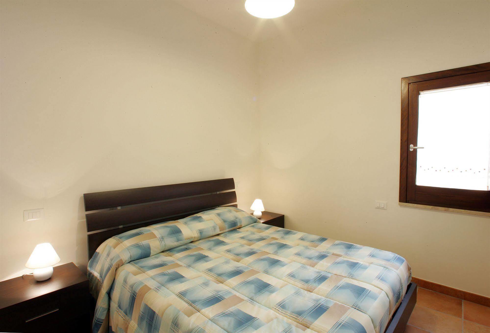 דירות טרפאני Mansarda Con Terrazzo מראה חיצוני תמונה